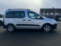 USED 2015 15 PEUGEOT PARTNER 1.6 HDI TEPEE OUTDOOR 5d 112 BHP REAR SLIDING DOORS +  AIR CON +  STEERING CONTROLS +  GREAT BOOT SPACE +  AUX CONNECTION +  16 INCH ALLOYS +
