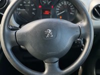 USED 2015 15 PEUGEOT PARTNER 1.6 HDI TEPEE OUTDOOR 5d 112 BHP REAR SLIDING DOORS +  AIR CON +  STEERING CONTROLS +  GREAT BOOT SPACE +  AUX CONNECTION +  16 INCH ALLOYS +