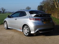 USED 2009 09 HONDA CIVIC 2.0 I-VTEC TYPE-R GT 3d 198 BHP www.suffolkcarcentre.co.uk - Located at Ilketshall
