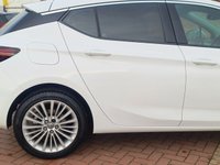 USED 2015 65 VAUXHALL ASTRA 1.6 ELITE CDTI 5d 134 BHP 
