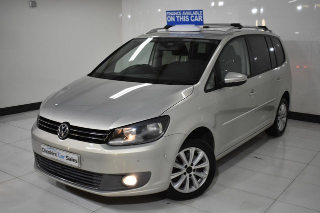View our VOLKSWAGEN TOURAN