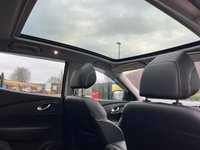 USED 2017 F RENAULT KADJAR 1.6 SIGNATURE NAV DCI 5d 130 BHP 