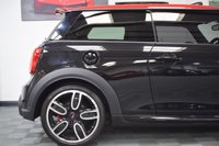 USED 2015 65 MINI HATCH JOHN COOPER WORKS 2.0 JOHN COOPER WORKS 3d AUTO 228 BHP EVERY OPTION + 2022 FACELIFT