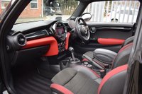USED 2015 65 MINI HATCH JOHN COOPER WORKS 2.0 JOHN COOPER WORKS 3d AUTO 228 BHP EVERY OPTION + 2022 FACELIFT