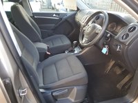 USED 2012 12 VOLKSWAGEN TIGUAN 2.0 SE TDI BLUEMOTION TECHNOLOGY 4MOTION DSG 5d 138 BHP Lovely Example