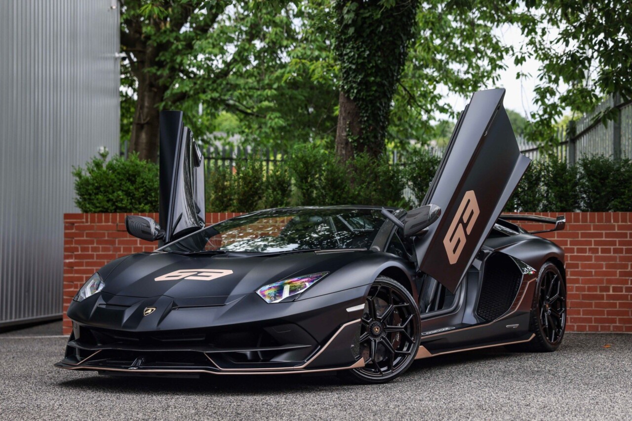 2020 20 LAMBORGHINI AVENTADOR 6.5L V12 2d 691 BHP