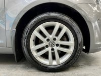 USED 2011 61 VOLKSWAGEN TOURAN  1.6 TDI SE MPV 5dr Diesel Manual Euro 5 (7 Seat) (105 ps) Parking Assist,7 Seats,62.8MPG