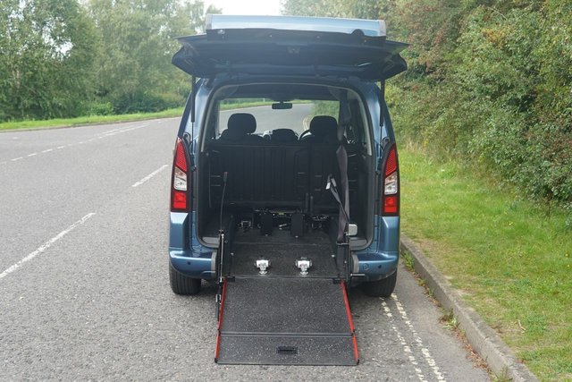 View our PEUGEOT PARTNER TEPEE