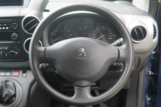 View our PEUGEOT PARTNER TEPEE
