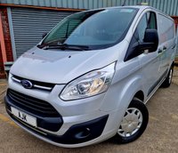 USED 2017 67 FORD TRANSIT CUSTOM 2.0 290 TREND LR P/V 104 BHP AIR CON, 1 OWNER, RACKING