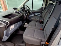 USED 2017 67 FORD TRANSIT CUSTOM 2.0 290 TREND LR P/V 104 BHP AIR CON, 1 OWNER, RACKING