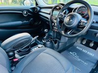 USED 2015 15 MINI HATCH COOPER 1.5 COOPER D 3d 114 BHP &pound;0 ROAD TAX SATELLITE NAVIGATION IMMACULATE CONDITION