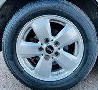 USED 2015 15 MINI HATCH COOPER 1.5 COOPER D 3d 114 BHP &pound;0 ROAD TAX SATELLITE NAVIGATION IMMACULATE CONDITION