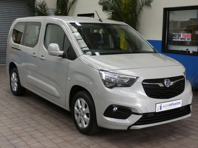 2019 69 Vauxhall Combo Life 1.2 ENERGY XL S/S 5d 109 BHP
