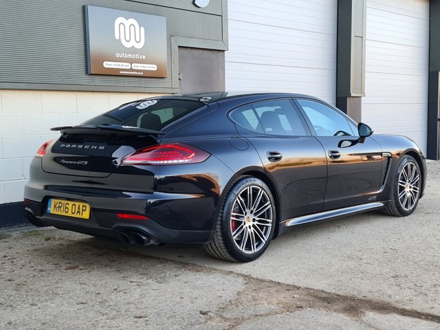 View our PORSCHE PANAMERA