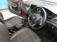 USED 2019 19 BMW 2 SERIES 1.5 218I LUXURY GRAN TOURER 5d 139 BHP 7 SEATS SAT NAV LEATHER PARKING SENSORS 1 OWNER SERVICE HISTORY 6 MONTHS GOLD WARRANTY