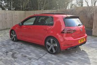 USED 2017 17 VOLKSWAGEN GOLF 2.0 R TSI DSG 5d 306 BHP PANORAMIC GLASS SUNROOF