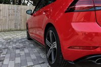USED 2017 17 VOLKSWAGEN GOLF 2.0 R TSI DSG 5d 306 BHP PANORAMIC GLASS SUNROOF