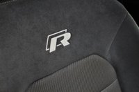 USED 2017 17 VOLKSWAGEN GOLF 2.0 R TSI DSG 5d 306 BHP PANORAMIC GLASS SUNROOF