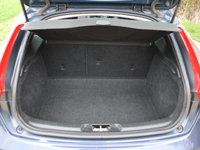 USED 2014 14 VOLVO V40 1.6 D2 CROSS COUNTRY LUX 5d 113 BHP www.suffolkcarcentre.co.uk - Located at Reydon