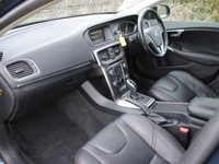 USED 2014 14 VOLVO V40 1.6 D2 CROSS COUNTRY LUX 5d 113 BHP www.suffolkcarcentre.co.uk - Located at Reydon