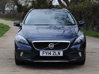 USED 2014 14 VOLVO V40 1.6 D2 CROSS COUNTRY LUX 5d 113 BHP www.suffolkcarcentre.co.uk - Located at Reydon
