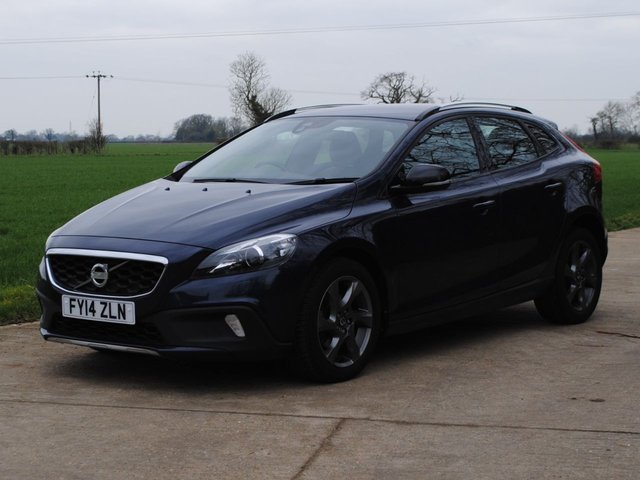 2014 14 Volvo V40 1.6 D2 CROSS COUNTRY LUX 5d 113 BHP