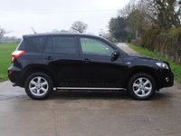 USED 2010 10 TOYOTA RAV4 2.2 XT-R D-CAT  5d 150 BHP www.suffolkcarcentre.co.uk - Located at Ilketshall