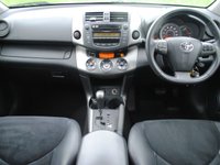 USED 2010 10 TOYOTA RAV4 2.2 XT-R D-CAT  5d 150 BHP www.suffolkcarcentre.co.uk - Located at Ilketshall