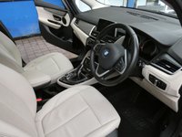 USED 2018 68 BMW 2 SERIES 1.5 218I LUXURY GRAN TOURER 5d 139 BHP 7 SEATS SAT NAV LEATHER PARKING SENSORS 1 OWNER SERVICE HISTORY 6 MONTHS GOLD WARRANTY