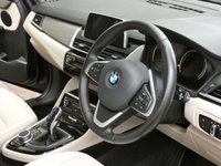 USED 2018 68 BMW 2 SERIES 1.5 218I LUXURY GRAN TOURER 5d 139 BHP 7 SEATS SAT NAV LEATHER PARKING SENSORS 1 OWNER SERVICE HISTORY 6 MONTHS GOLD WARRANTY