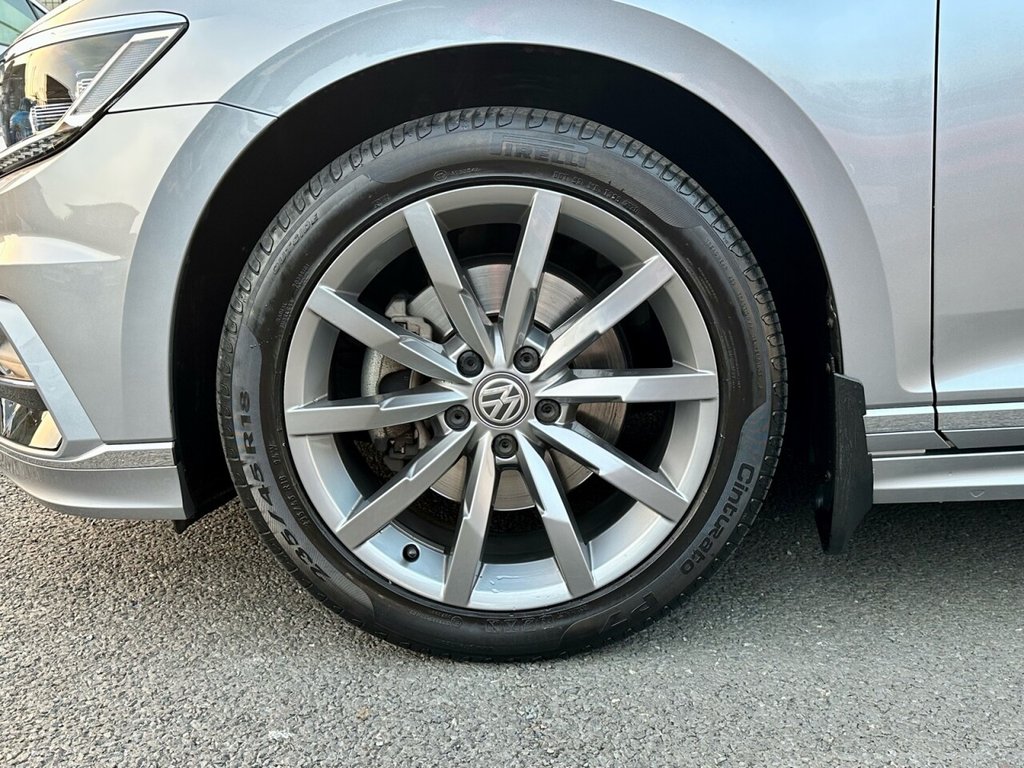 USED 2018 VOLKSWAGEN PASSAT 1.4 R LINE TSI 4d 148 BHP FULL PANORAMIC GLASS SUNROOF
