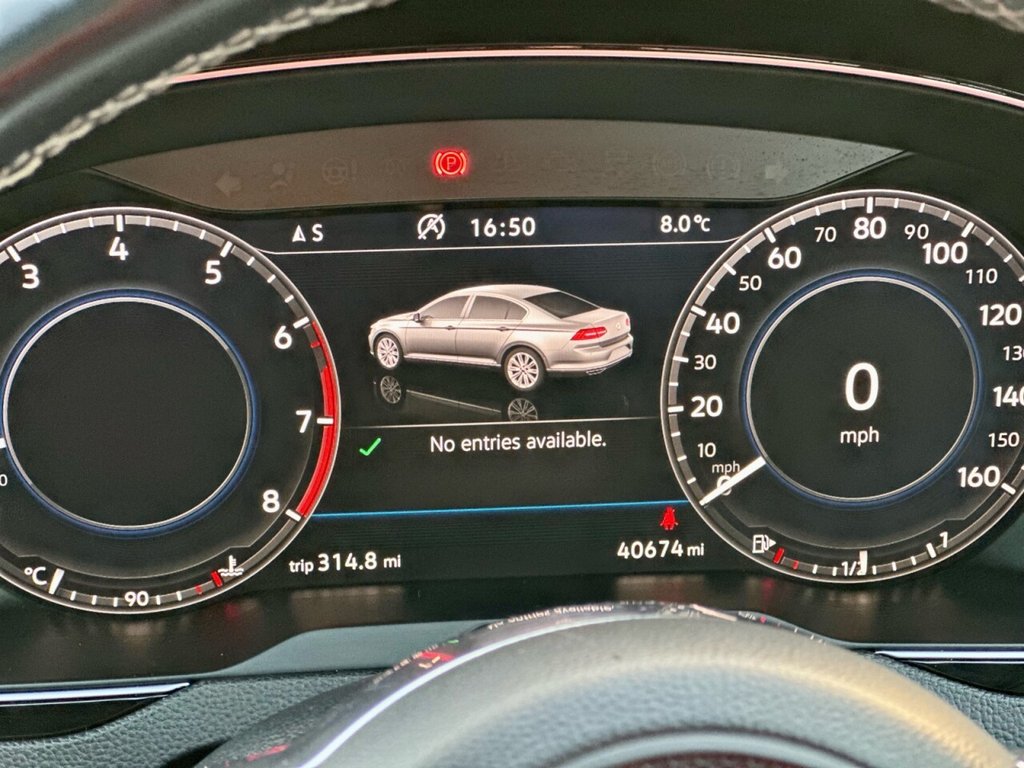 USED 2018 VOLKSWAGEN PASSAT 1.4 R LINE TSI 4d 148 BHP FULL PANORAMIC GLASS SUNROOF