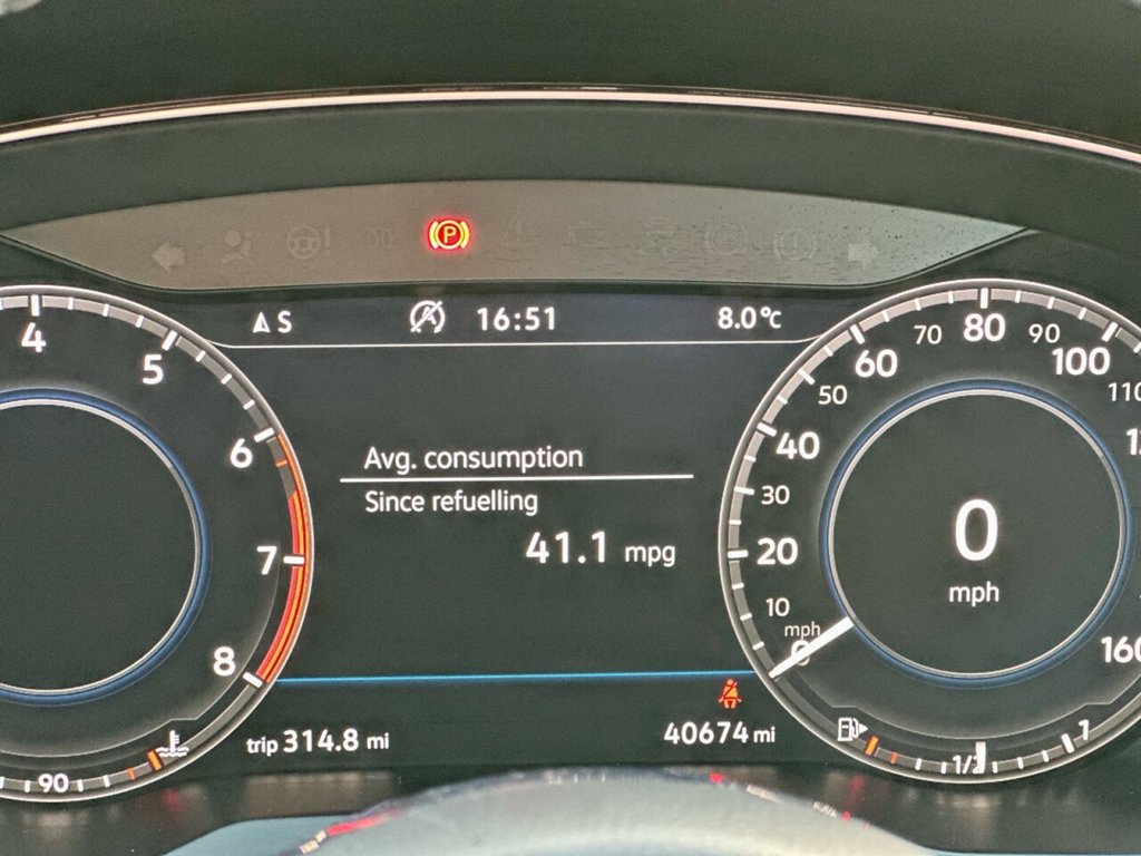 USED 2018 VOLKSWAGEN PASSAT 1.4 R LINE TSI 4d 148 BHP FULL PANORAMIC GLASS SUNROOF