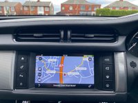 USED 2017 67 JAGUAR XF 2.0 D PRESTIGE 4d 177 BHP 