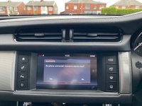 USED 2017 67 JAGUAR XF 2.0 D PRESTIGE 4d 177 BHP 