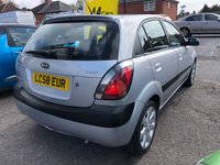 USED 2008 58 KIA RIO 1.6 SPORT 5d 111 BHP PRIVACY GLASS, CLIMATE CONTROL, AIR CON, ELECTRIC SUNROOF, ALLOY WHEELS, REMOTE CENTRAL LOCKING, CD/RADIO/AUX, FRONT FOG LIGHTS, ELECTRIC WINDOWS AND MIRRORS AND 2 KEYS