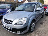 USED 2008 58 KIA RIO 1.6 SPORT 5d 111 BHP PRIVACY GLASS, CLIMATE CONTROL, AIR CON, ELECTRIC SUNROOF, ALLOY WHEELS, REMOTE CENTRAL LOCKING, CD/RADIO/AUX, FRONT FOG LIGHTS, ELECTRIC WINDOWS AND MIRRORS AND 2 KEYS