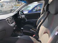 USED 2008 58 KIA RIO 1.6 SPORT 5d 111 BHP PRIVACY GLASS, CLIMATE CONTROL, AIR CON, ELECTRIC SUNROOF, ALLOY WHEELS, REMOTE CENTRAL LOCKING, CD/RADIO/AUX, FRONT FOG LIGHTS, ELECTRIC WINDOWS AND MIRRORS AND 2 KEYS