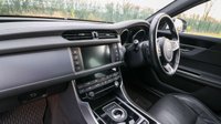 USED 2017 67 JAGUAR XF 2.0d (180) R-SPORT 4dr Saloon Automatic Euro 6  !! NATIONWIDE DELIVERY AVAILABLE !!
