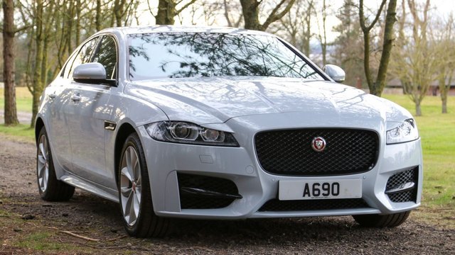 2017 67 Jaguar Xf 2.0d (180) R-SPORT 4dr Saloon Automatic Euro 6 