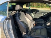USED 2012 12 VOLKSWAGEN EOS 1.4 SPORT TSI 2d 158 BHP VERY RARE FIND - 2012 VW EOS SPORT TSi HARD-TOP CONVERTIBLE - FULL HEATED BLACK LEATHER - 18 INCH UPGRADE ALLOYS - 1 OWNER FROM BRAND NEW - 31,135 MILES ONLY - ELEC GLASS ROOF