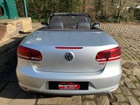 USED 2012 12 VOLKSWAGEN EOS 1.4 SPORT TSI 2d 158 BHP VERY RARE FIND - 2012 VW EOS SPORT TSi HARD-TOP CONVERTIBLE - FULL HEATED BLACK LEATHER - 18 INCH UPGRADE ALLOYS - 1 OWNER FROM BRAND NEW - 31,135 MILES ONLY - ELEC GLASS ROOF