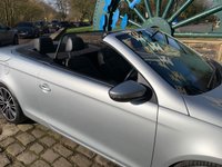 USED 2012 12 VOLKSWAGEN EOS 1.4 SPORT TSI 2d 158 BHP VERY RARE FIND - 2012 VW EOS SPORT TSi HARD-TOP CONVERTIBLE - FULL HEATED BLACK LEATHER - 18 INCH UPGRADE ALLOYS - 1 OWNER FROM BRAND NEW - 31,135 MILES ONLY - ELEC GLASS ROOF