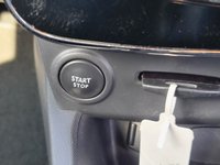 USED 2013 63 RENAULT CLIO 0.9 DYNAMIQUE MEDIANAV ENERGY TCE S/S 5d 90 BHP AE63GOJ RENAULT CLIO 0.9 DYNAMIQUE MEDIANAV ENERGY TCE S/S 5d 90 BHP