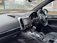 USED 2012 12 PORSCHE CAYENNE 3.0 D V6 TIPTRONIC 5d 245 BHP 