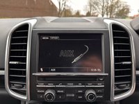 USED 2012 12 PORSCHE CAYENNE 3.0 D V6 TIPTRONIC 5d 245 BHP 