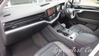 USED 2019 69 VOLKSWAGEN TOUAREG 3.0 V6 SEL TDI 5d 282 BHP 