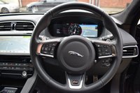 USED 2019 19 JAGUAR F-PACE 3.0 S AWD 5d 296 BHP PAN ROOF / MERIDIAN / 1 OWNER