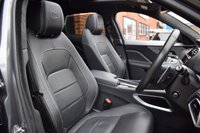 USED 2019 19 JAGUAR F-PACE 3.0 S AWD 5d 296 BHP PAN ROOF / MERIDIAN / 1 OWNER